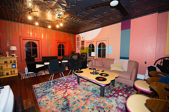 liv room 1-2